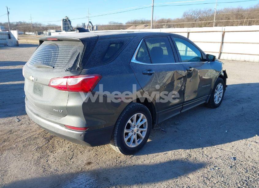Photo 4 of 2019 Chevrolet Equinox LT (VIN 2GNAXUEV0K6191853)