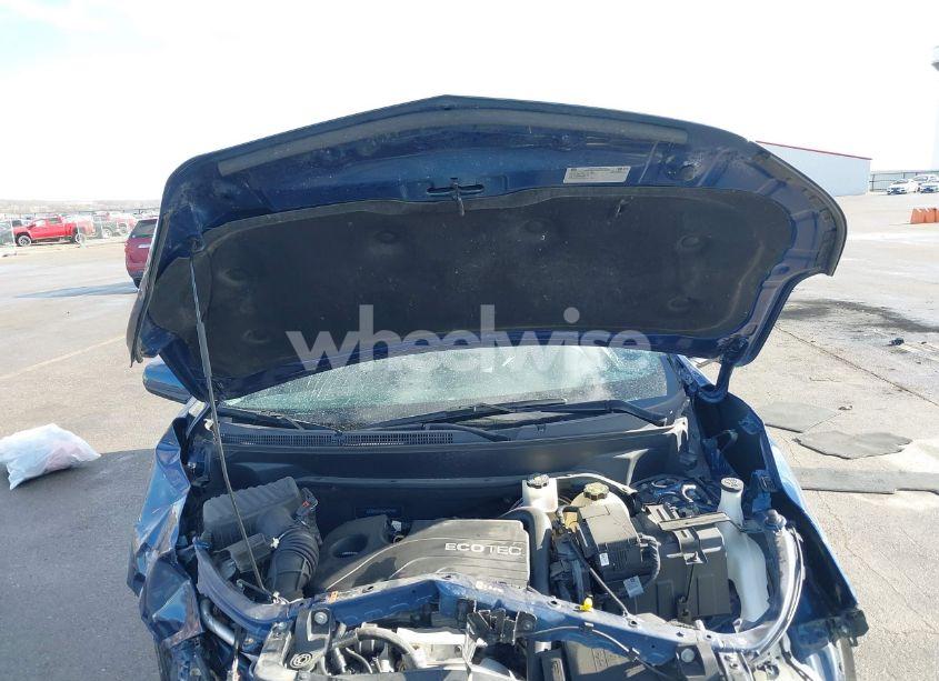 Photo 10 of 2019 Chevrolet Equinox LT (VIN 2GNAXUEV0K6192954)