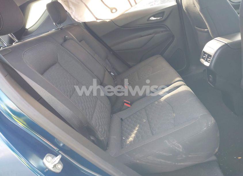 Photo 8 of 2019 Chevrolet Equinox LT (VIN 2GNAXUEV0K6192954)