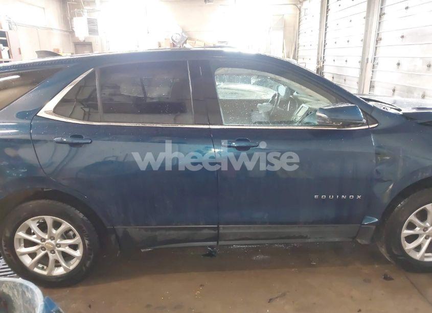 Photo 12 of 2019 Chevrolet Equinox LT (VIN 2GNAXUEV0K6195028)