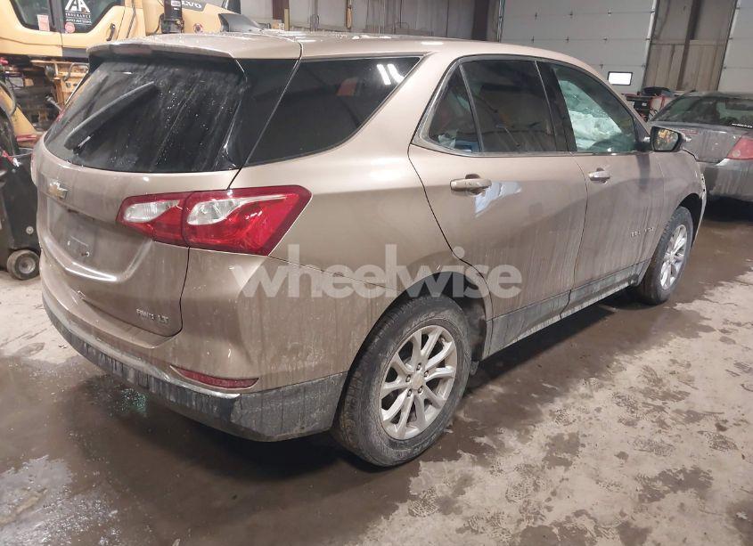 Photo 4 of 2019 Chevrolet Equinox LT (VIN 2GNAXUEV0K6279088)