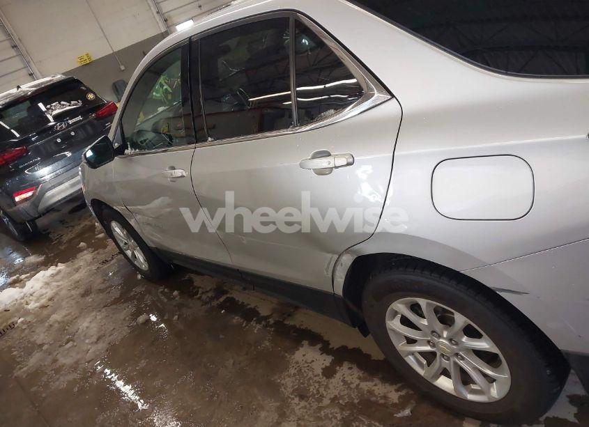 Photo 21 of 2019 Chevrolet Equinox LT (VIN 2GNAXUEV0K6279625)