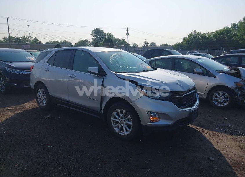 2020 Chevrolet Equinox AWD LT 1.5L TURBO (VIN 2GNAXUEV0L6102798) main photo