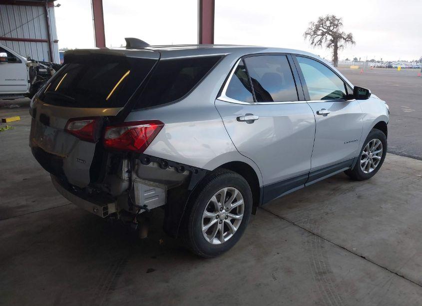 Photo 4 of 2020 Chevrolet Equinox AWD LT 1.5L TURBO (VIN 2GNAXUEV0L6164895)