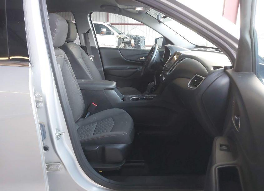 Photo 5 of 2020 Chevrolet Equinox AWD LT 1.5L TURBO (VIN 2GNAXUEV0L6164895)