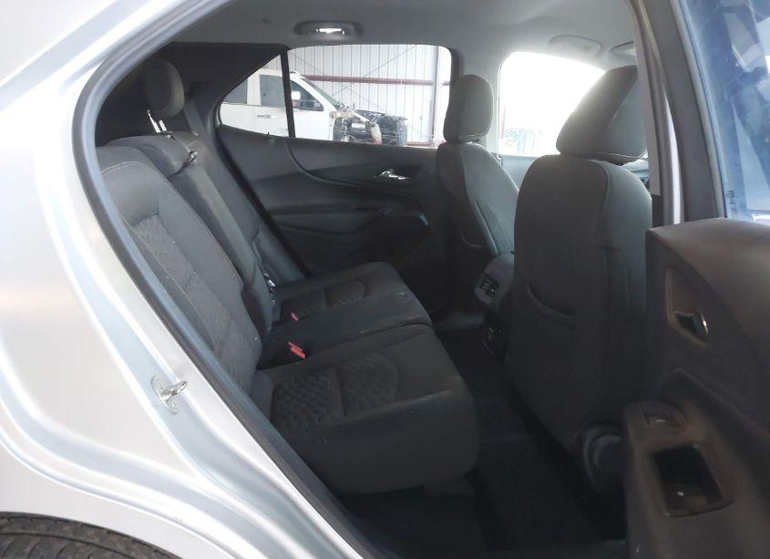 Photo 8 of 2020 Chevrolet Equinox AWD LT 1.5L TURBO (VIN 2GNAXUEV0L6164895)