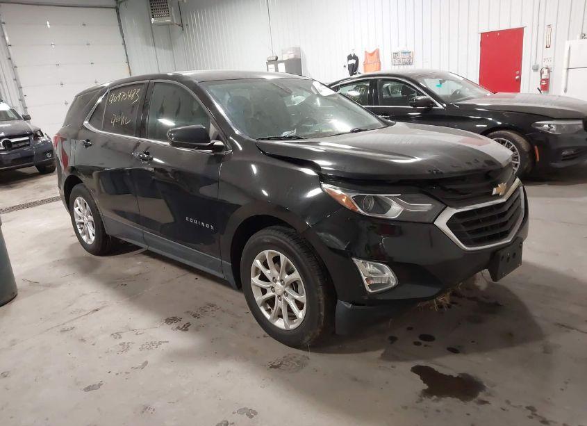 2020 Chevrolet Equinox AWD LT 1.5L TURBO (VIN 2GNAXUEV0L6218549) main photo