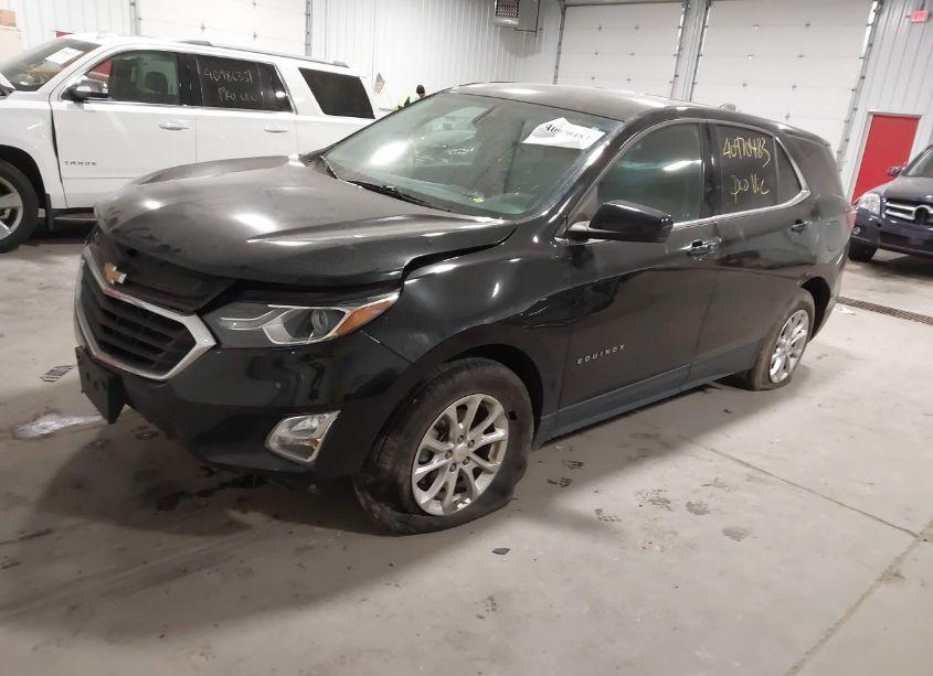 Photo 2 of 2020 Chevrolet Equinox AWD LT 1.5L TURBO (VIN 2GNAXUEV0L6218549)