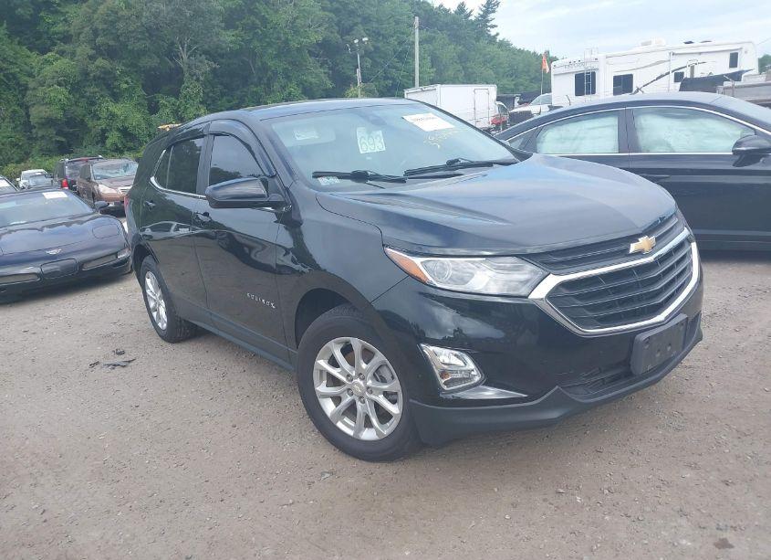2021 Chevrolet Equinox AWD LT (VIN 2GNAXUEV0M6151372) main photo