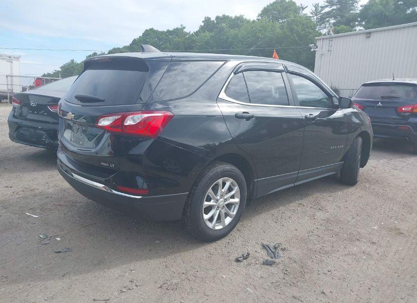 Photo 4 of 2021 Chevrolet Equinox AWD LT (VIN 2GNAXUEV0M6151372)