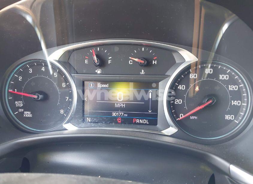 Photo 7 of 2022 Chevrolet Equinox AWD LT (VIN 2GNAXUEV0N6110449)