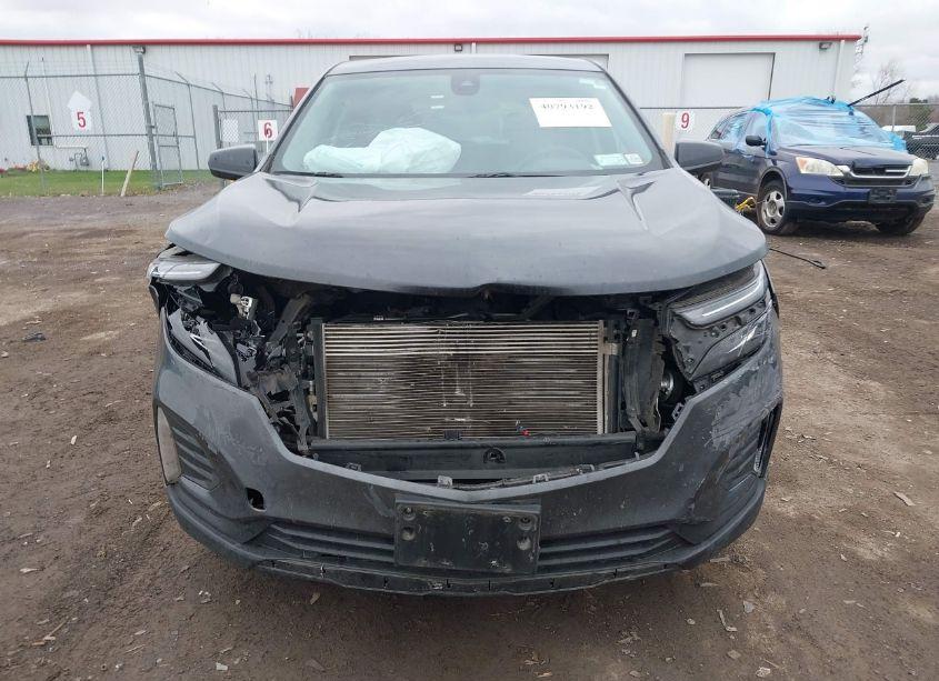 Photo 12 of 2022 Chevrolet Equinox AWD LT (VIN 2GNAXUEV0N6144214)