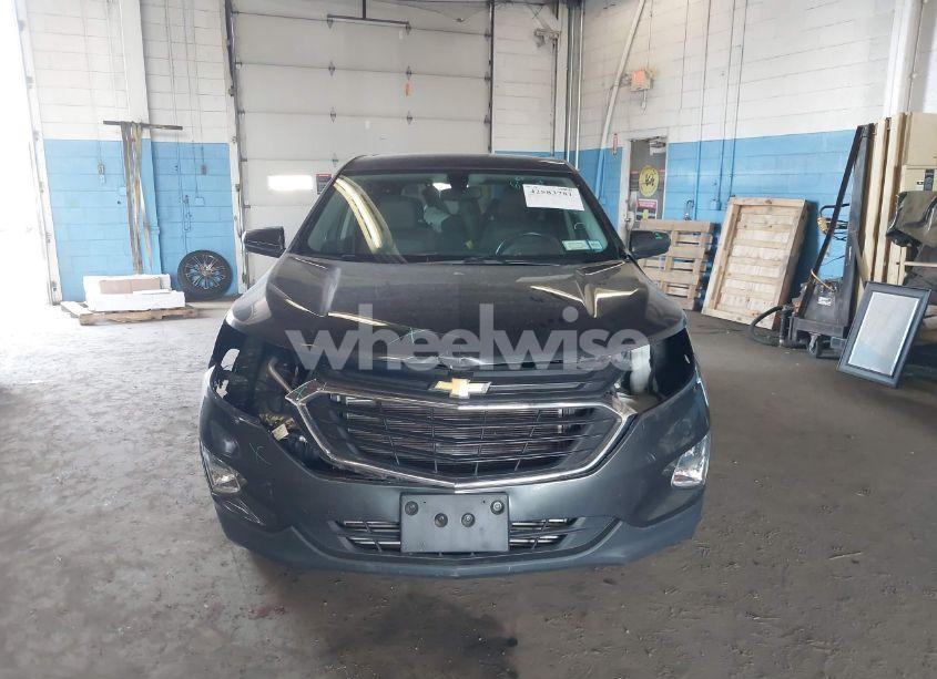 Photo 12 of 2019 Chevrolet Equinox LT (VIN 2GNAXUEV1K6102307)