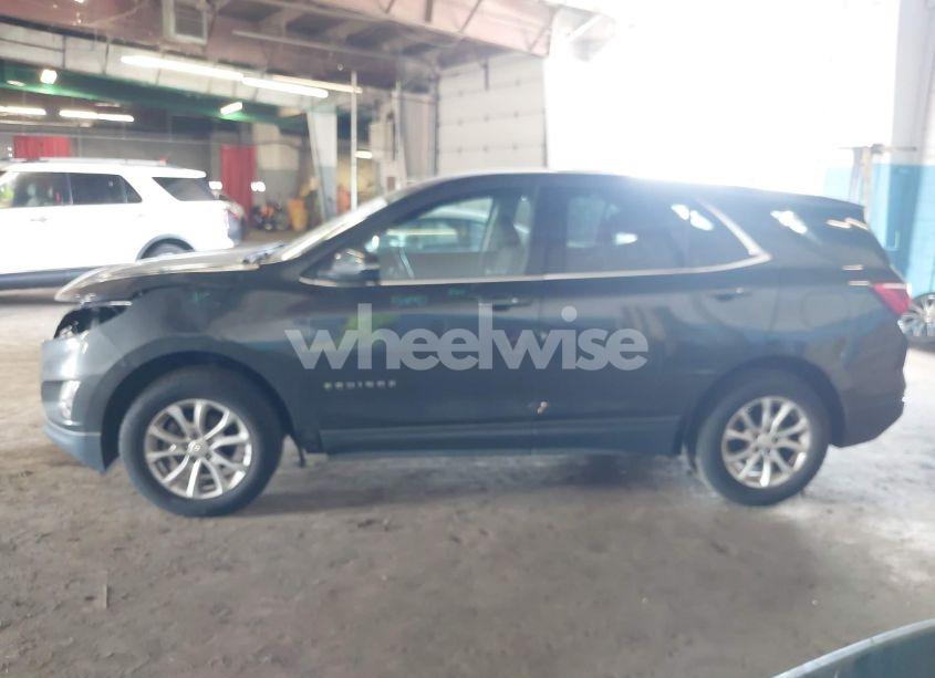 Photo 14 of 2019 Chevrolet Equinox LT (VIN 2GNAXUEV1K6102307)