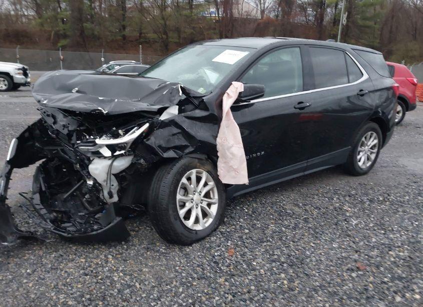 Photo 2 of 2019 Chevrolet Equinox LT (VIN 2GNAXUEV1K6147795)