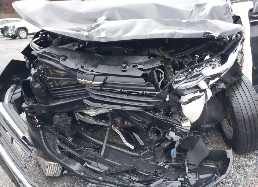 Photo 6 of 2019 Chevrolet Equinox LT (VIN 2GNAXUEV1K6147795)