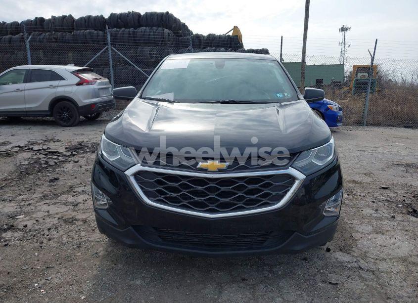 Photo 11 of 2019 Chevrolet Equinox LT (VIN 2GNAXUEV1K6243894)