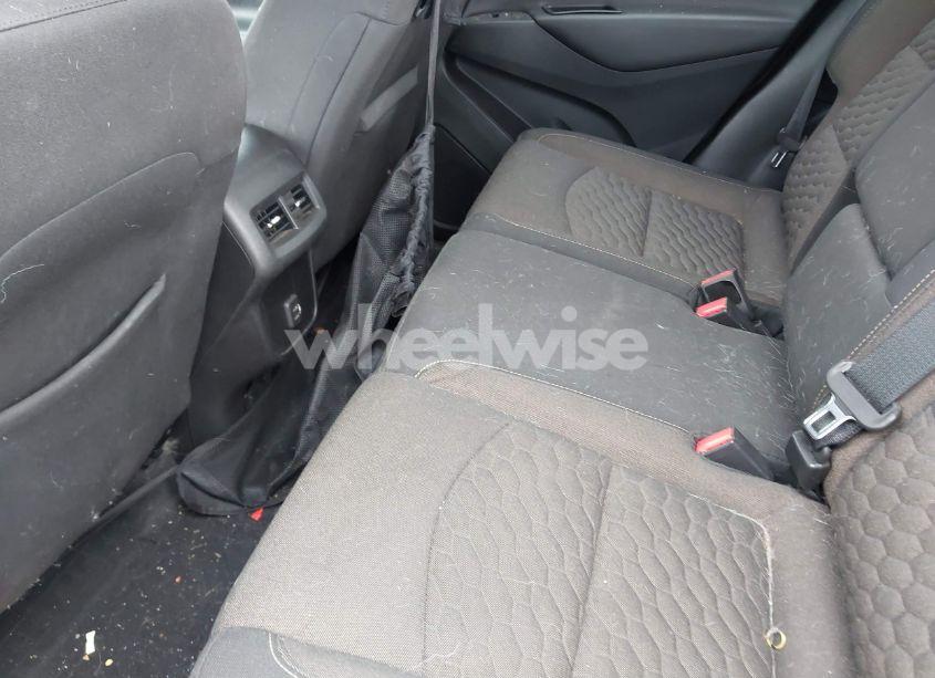 Photo 8 of 2019 Chevrolet Equinox LT (VIN 2GNAXUEV1K6243894)