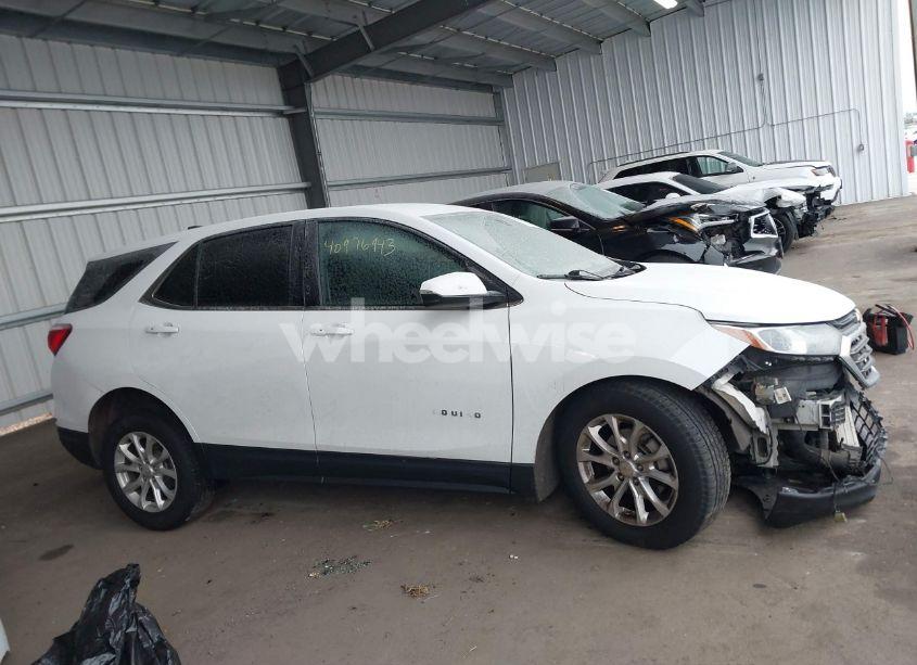 Photo 13 of 2019 Chevrolet Equinox LT (VIN 2GNAXUEV1K6249601)