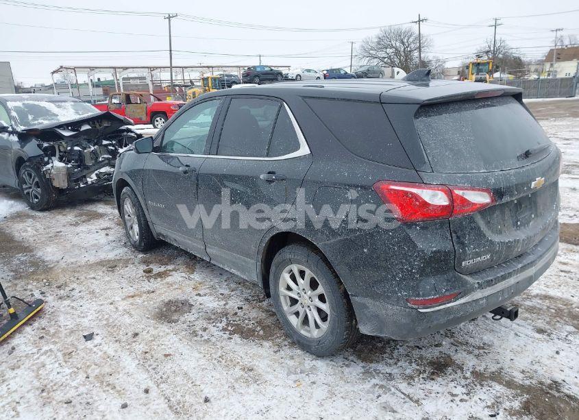 Photo 3 of 2019 Chevrolet Equinox LT (VIN 2GNAXUEV1K6307531)