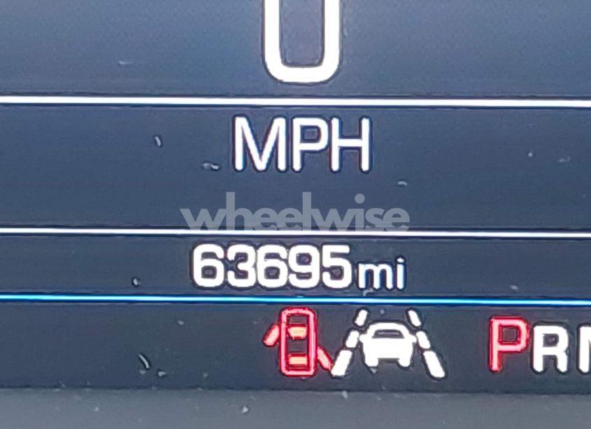 Photo 16 of 2020 Chevrolet Equinox AWD LT 1.5L TURBO (VIN 2GNAXUEV1L6109355)