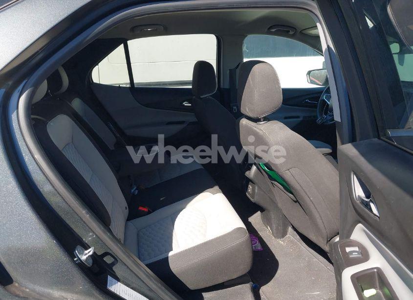 Photo 8 of 2020 Chevrolet Equinox AWD LT 1.5L TURBO (VIN 2GNAXUEV1L6109355)