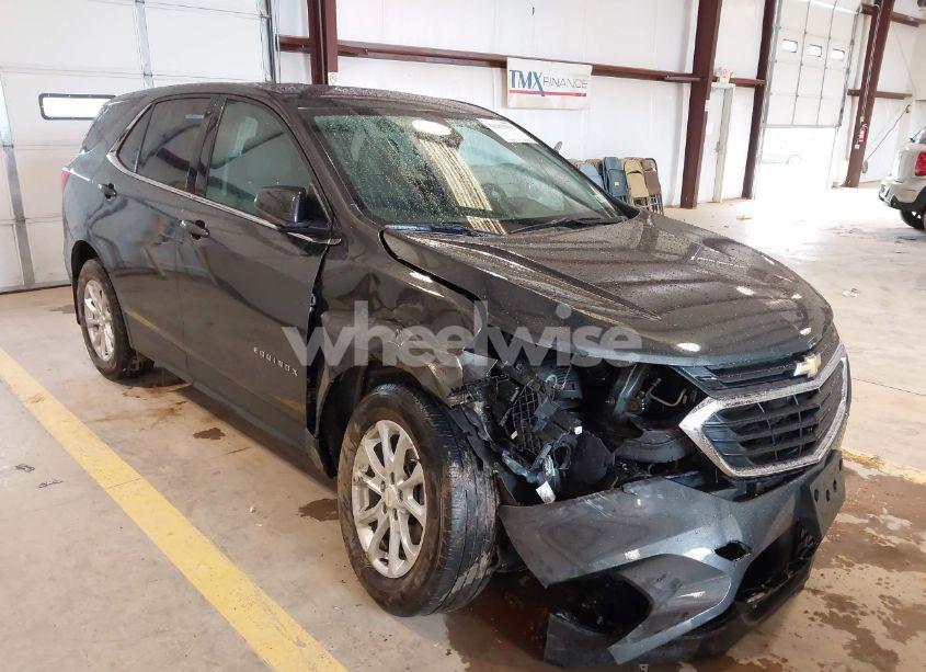 2020 Chevrolet Equinox AWD LT 1.5L TURBO (VIN 2GNAXUEV1L6172018) main photo