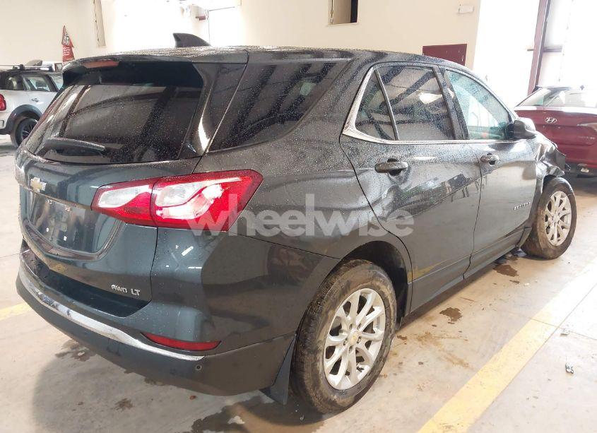 Photo 4 of 2020 Chevrolet Equinox AWD LT 1.5L TURBO (VIN 2GNAXUEV1L6172018)