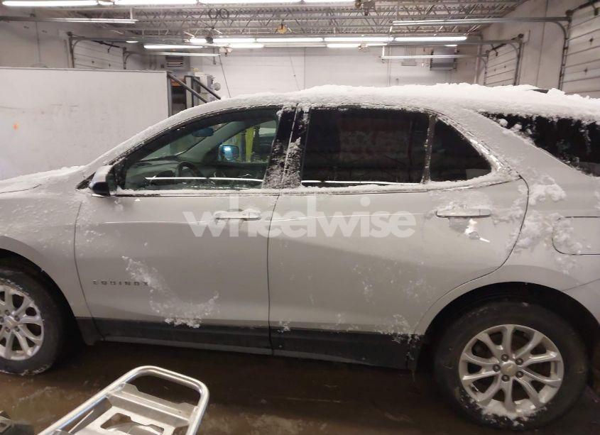 Photo 14 of 2020 Chevrolet Equinox AWD LT 1.5L TURBO (VIN 2GNAXUEV1L6186324)