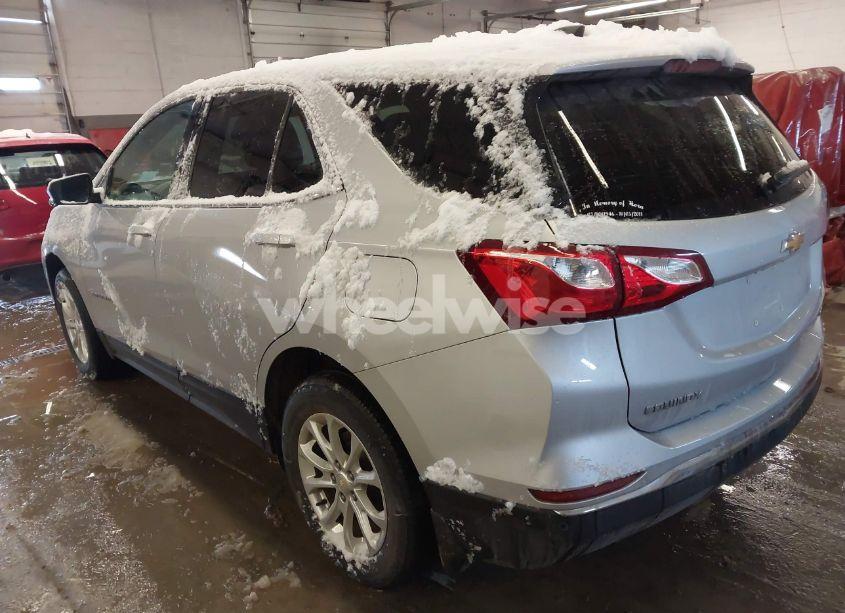 Photo 3 of 2020 Chevrolet Equinox AWD LT 1.5L TURBO (VIN 2GNAXUEV1L6186324)