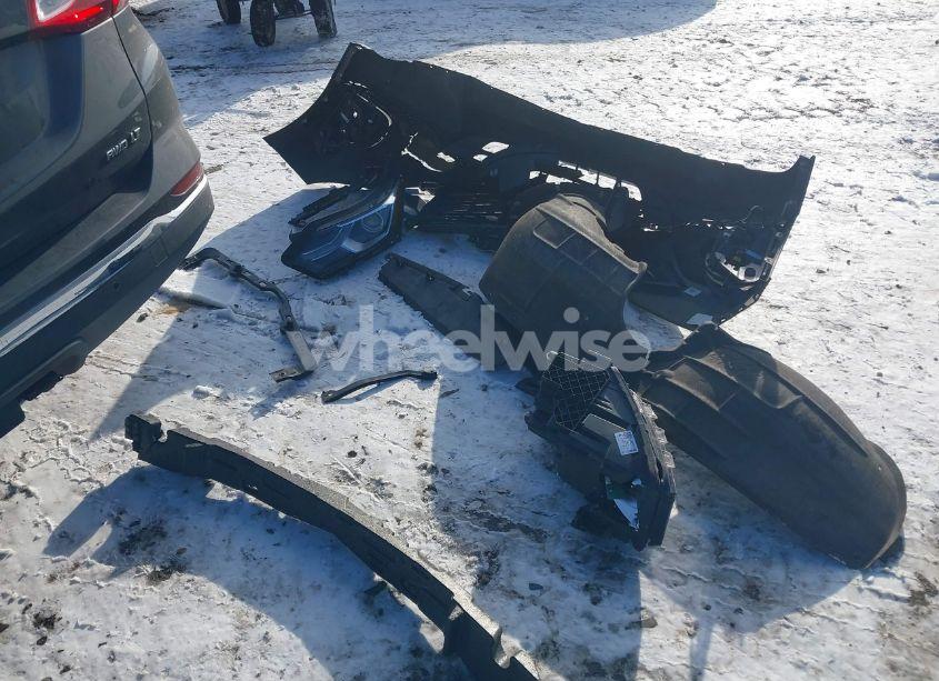 Photo 12 of 2021 Chevrolet Equinox AWD LT (VIN 2GNAXUEV1M6121362)