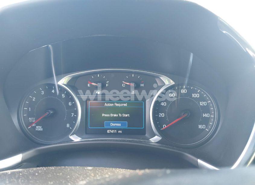 Photo 7 of 2021 Chevrolet Equinox AWD LT (VIN 2GNAXUEV1M6121362)