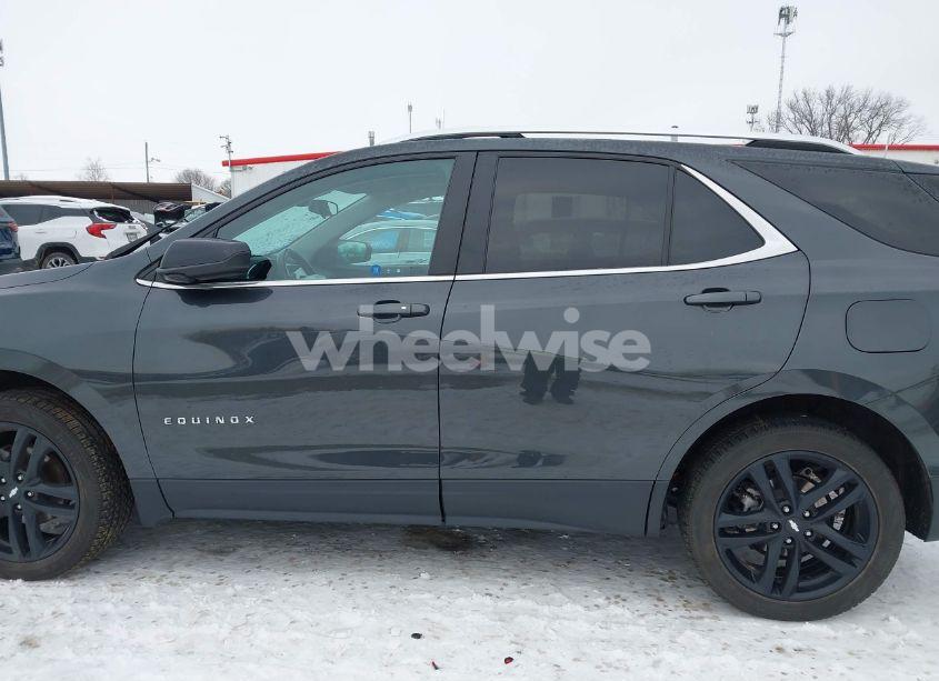 Photo 14 of 2021 Chevrolet Equinox AWD LT (VIN 2GNAXUEV1M6163014)