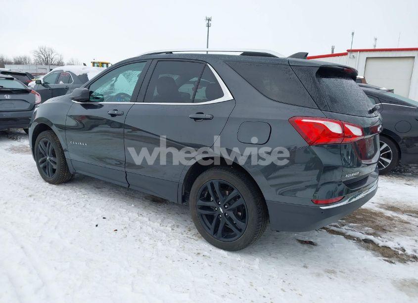 Photo 3 of 2021 Chevrolet Equinox AWD LT (VIN 2GNAXUEV1M6163014)