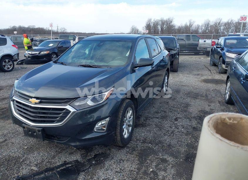 Photo 2 of 2021 Chevrolet Equinox AWD LT (VIN 2GNAXUEV1M6164308)