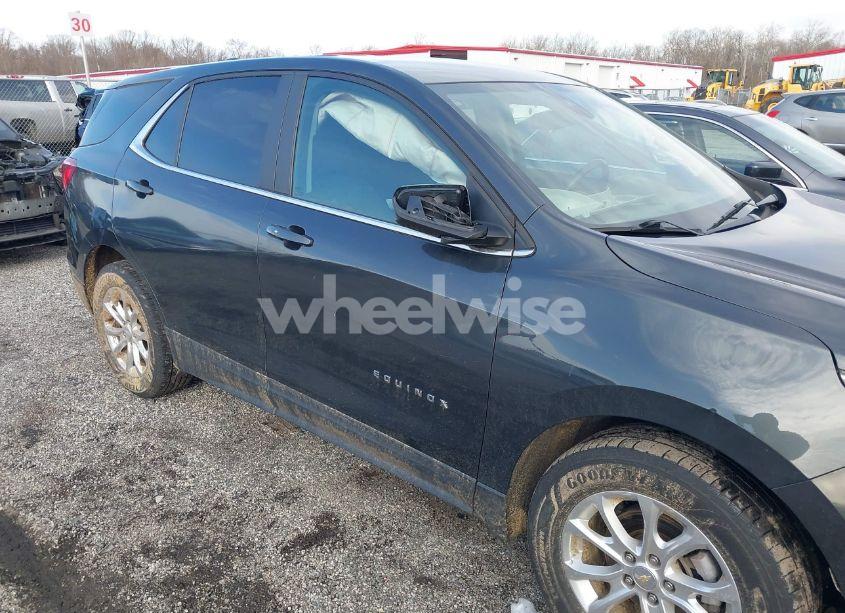 Photo 6 of 2021 Chevrolet Equinox AWD LT (VIN 2GNAXUEV1M6164308)