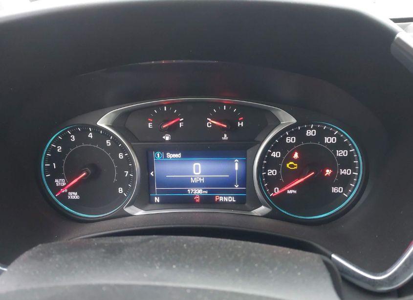 Photo 7 of 2022 Chevrolet Equinox AWD LT (VIN 2GNAXUEV1N6142438)