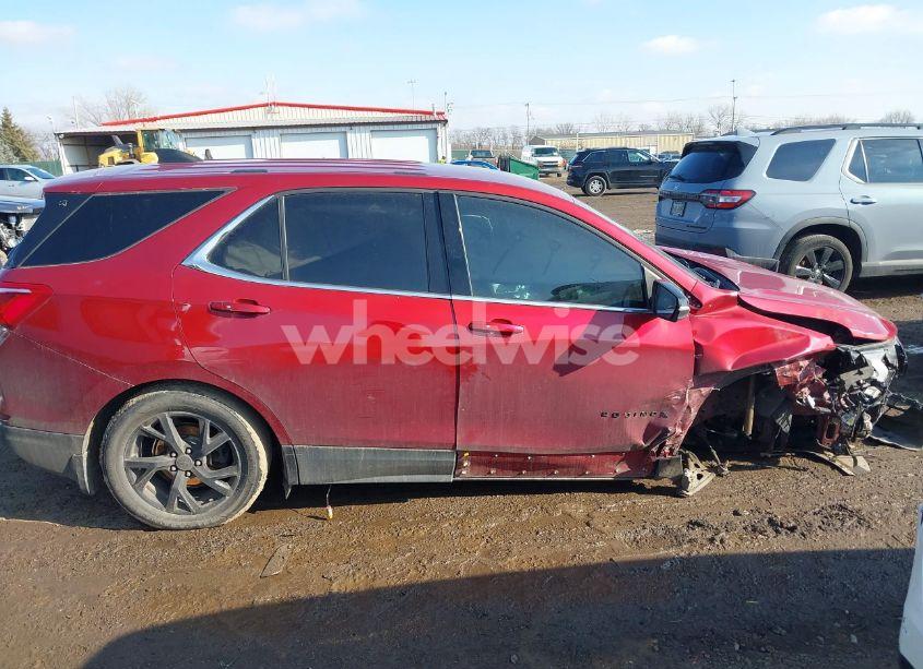 Photo 12 of 2019 Chevrolet Equinox LT (VIN 2GNAXUEV2K6105507)