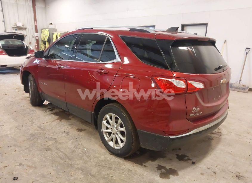 Photo 3 of 2019 Chevrolet Equinox LT (VIN 2GNAXUEV2K6112697)