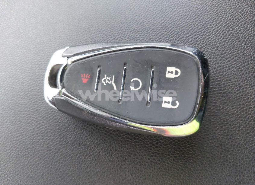 Photo 11 of 2019 Chevrolet Equinox LT (VIN 2GNAXUEV2K6173922)