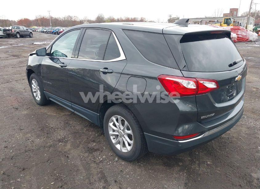 Photo 3 of 2019 Chevrolet Equinox LT (VIN 2GNAXUEV2K6173922)