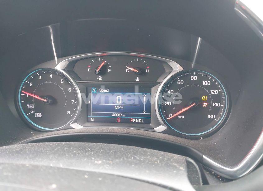 Photo 7 of 2019 Chevrolet Equinox LT (VIN 2GNAXUEV2K6173922)