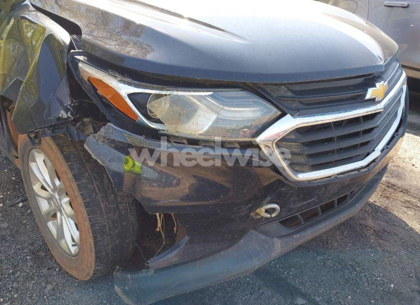 Photo 17 of 2019 Chevrolet Equinox LT (VIN 2GNAXUEV2K6189571)