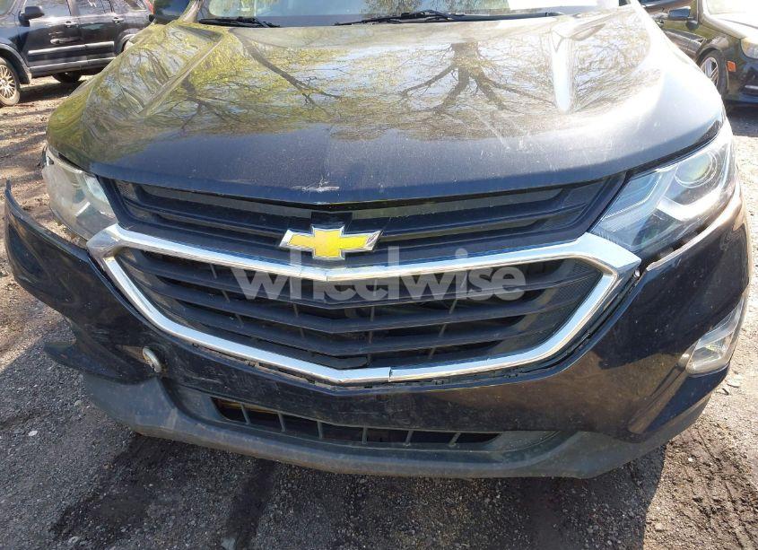 Photo 18 of 2019 Chevrolet Equinox LT (VIN 2GNAXUEV2K6189571)