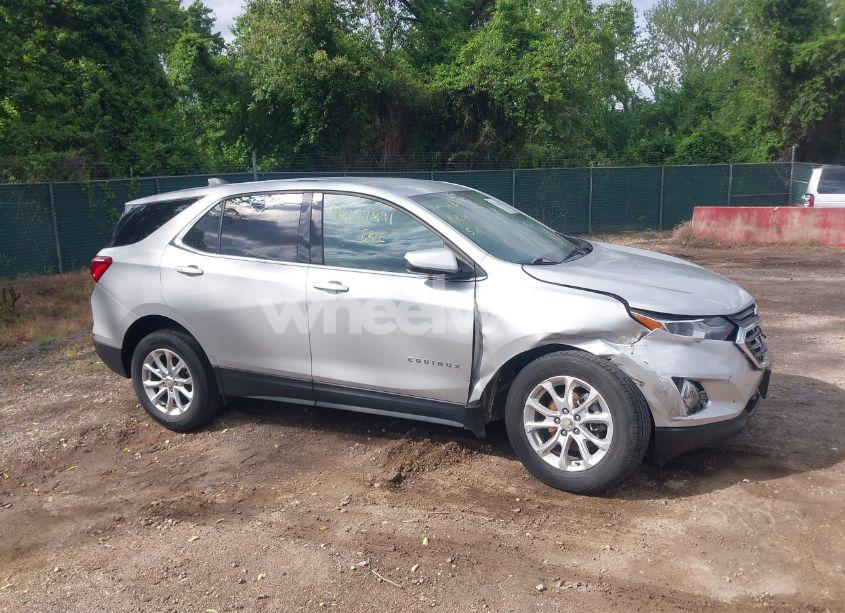 Photo 13 of 2019 Chevrolet Equinox LT (VIN 2GNAXUEV2K6235836)
