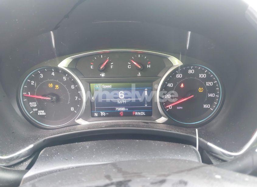 Photo 7 of 2019 Chevrolet Equinox LT (VIN 2GNAXUEV2K6235836)