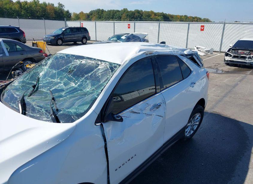 Photo 6 of 2020 Chevrolet Equinox AWD LT 1.5L TURBO (VIN 2GNAXUEV2L6140212)