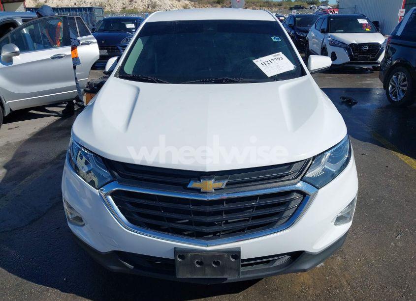 Photo 12 of 2020 Chevrolet Equinox LT (VIN 2GNAXUEV2L6208430)