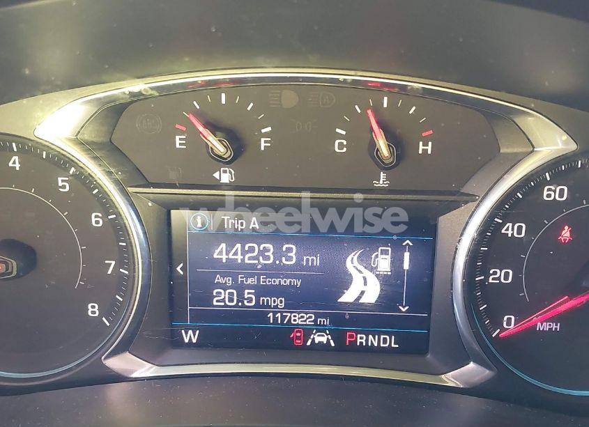 Photo 15 of 2020 Chevrolet Equinox LT (VIN 2GNAXUEV2L6208430)