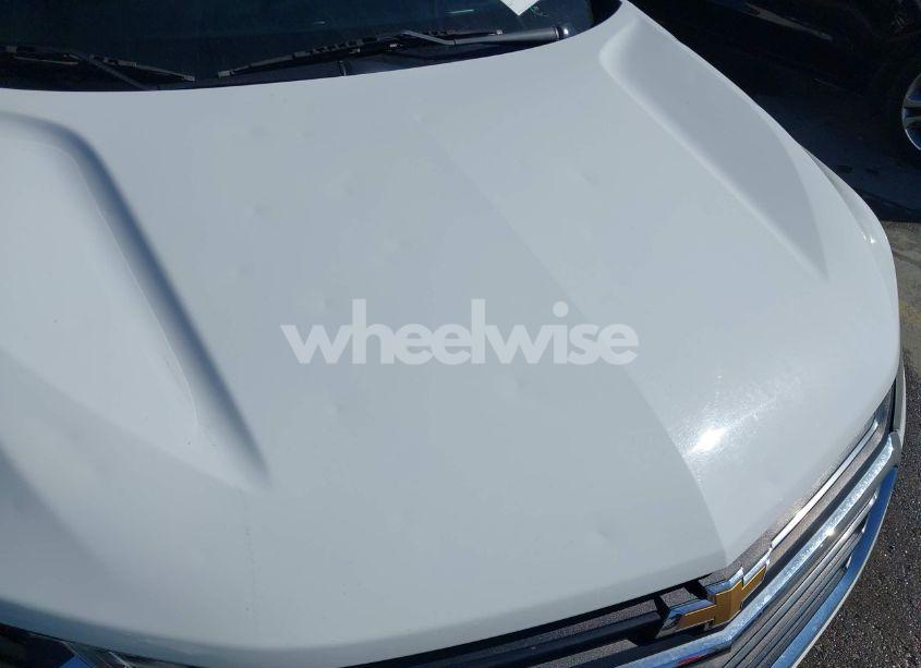 Photo 6 of 2020 Chevrolet Equinox LT (VIN 2GNAXUEV2L6208430)